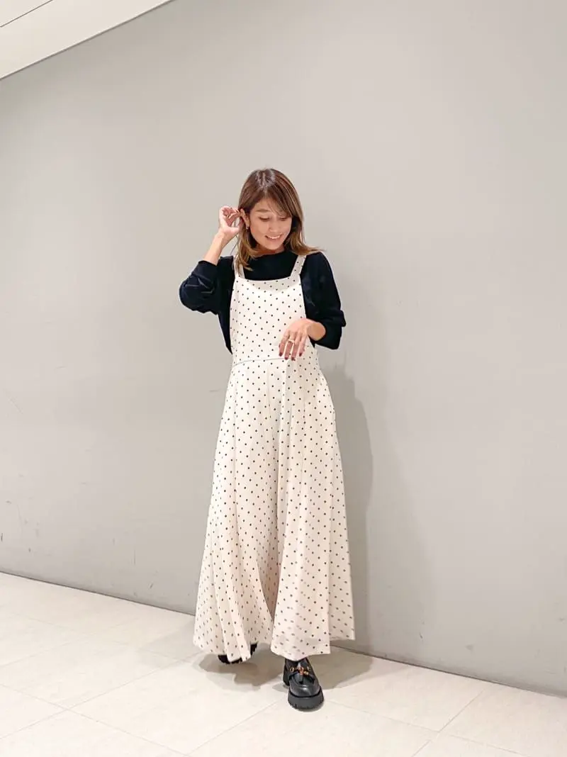 ORIGINATED IN GRACE CONTINENTAL yukimi yonee コーディネート画像