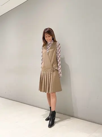 ORIGINATED IN GRACE CONTINENTAL yukimi yonee コーディネート画像