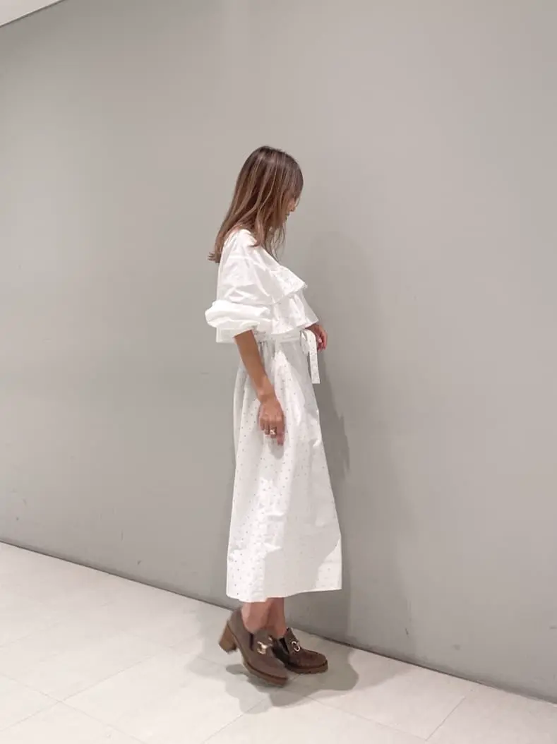 ORIGINATED IN GRACE CONTINENTAL yukimi yonee コーディネート画像