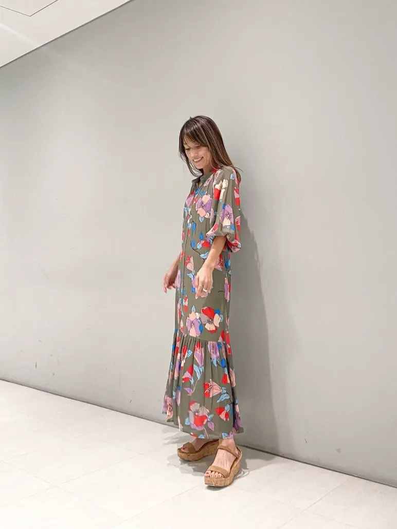 ORIGINATED IN GRACE CONTINENTAL yukimi yonee コーディネート画像