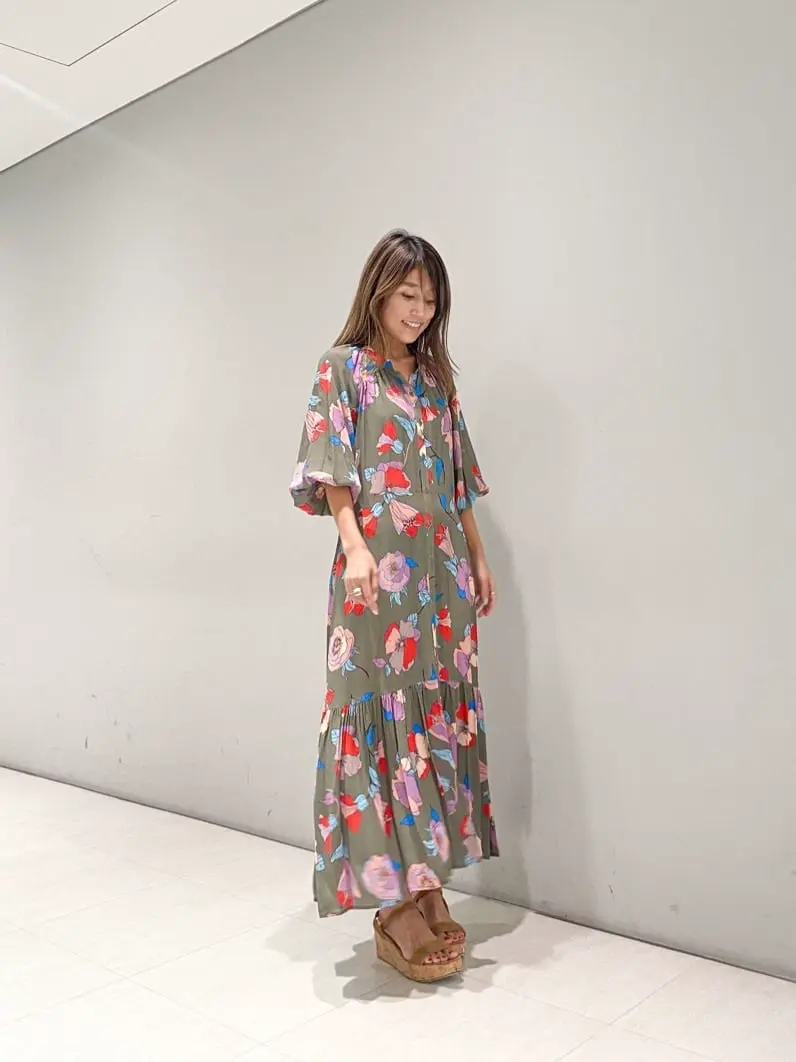 ORIGINATED IN GRACE CONTINENTAL yukimi yonee コーディネート画像