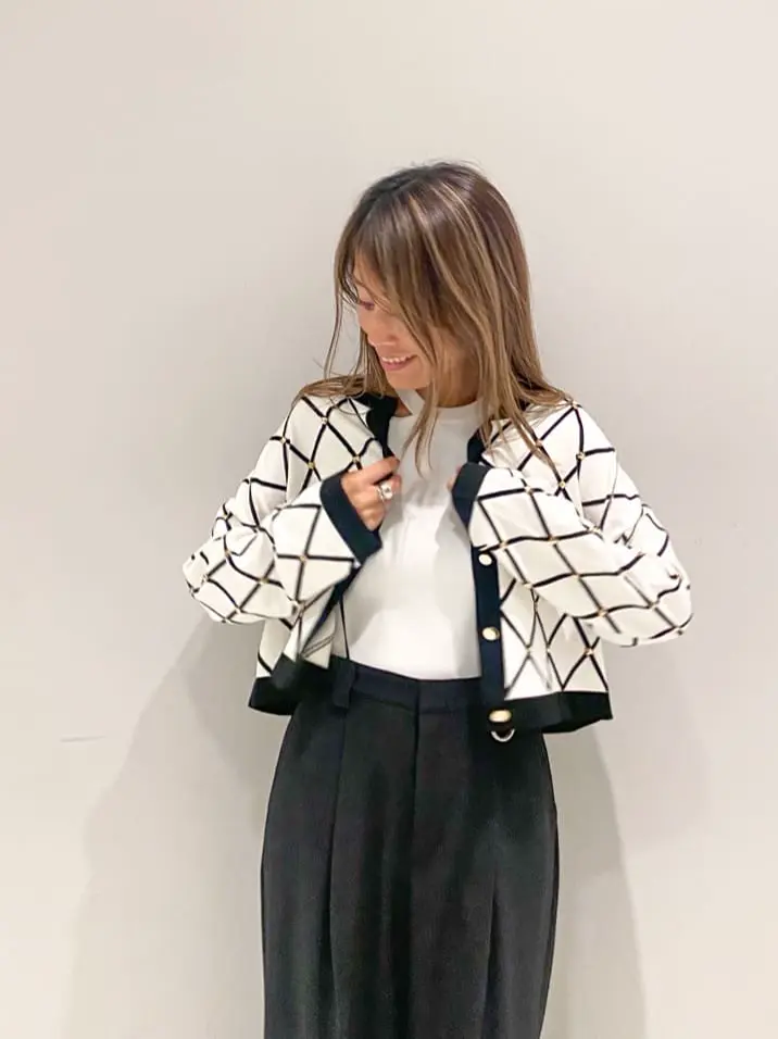 ORIGINATED IN GRACE CONTINENTAL yukimi yonee コーディネート画像