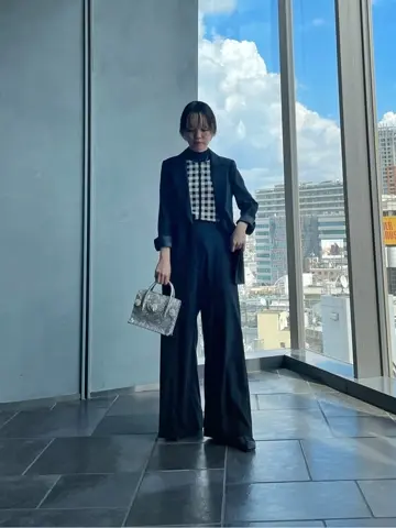 ORIGINATED IN GRACE CONTINENTAL 三浦　芙優 コーディネート画像