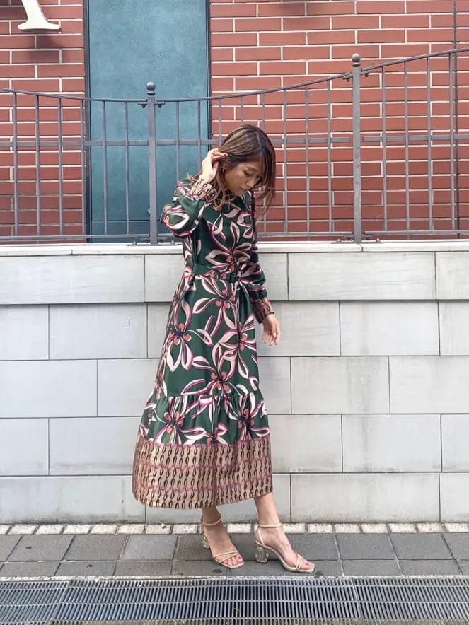 ORIGINATED IN GRACE CONTINENTAL yukimi yonee コーディネート画像