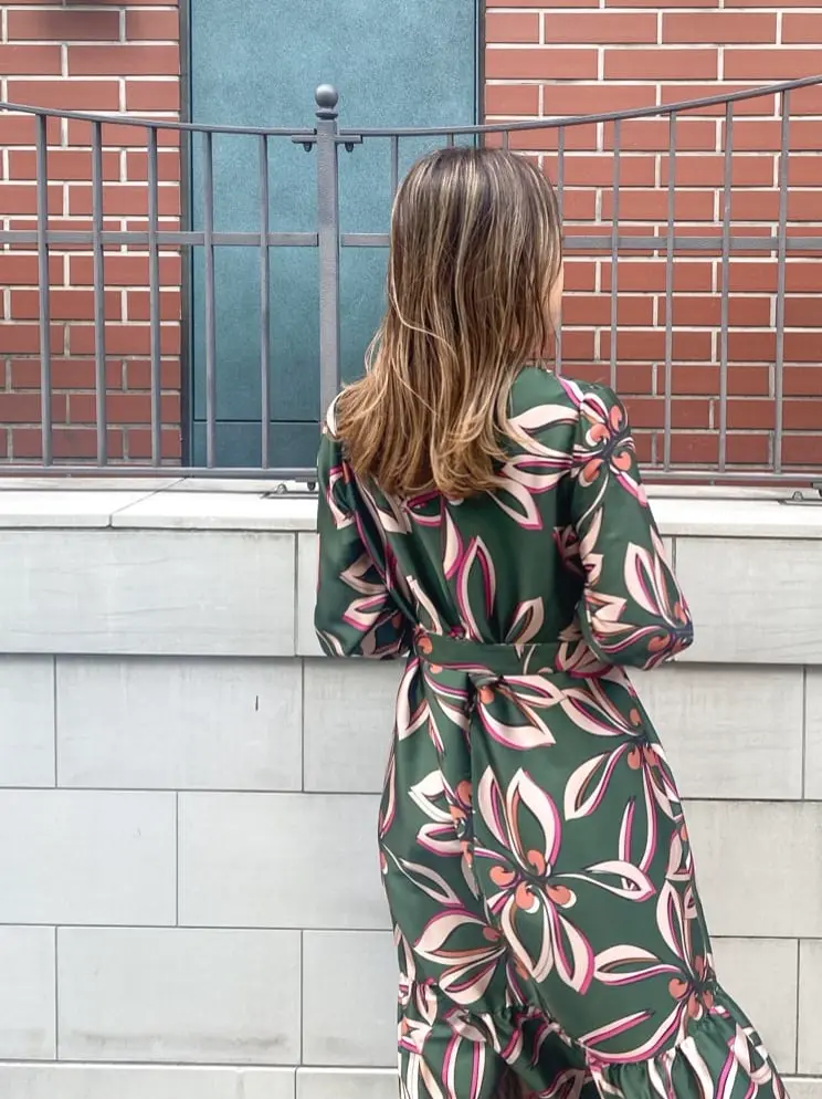 ORIGINATED IN GRACE CONTINENTAL yukimi yonee コーディネート画像