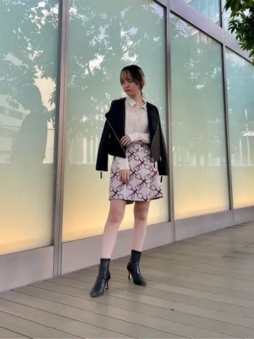 ORIGINATED IN GRACE CONTINENTAL 三浦　芙優 コーディネート画像