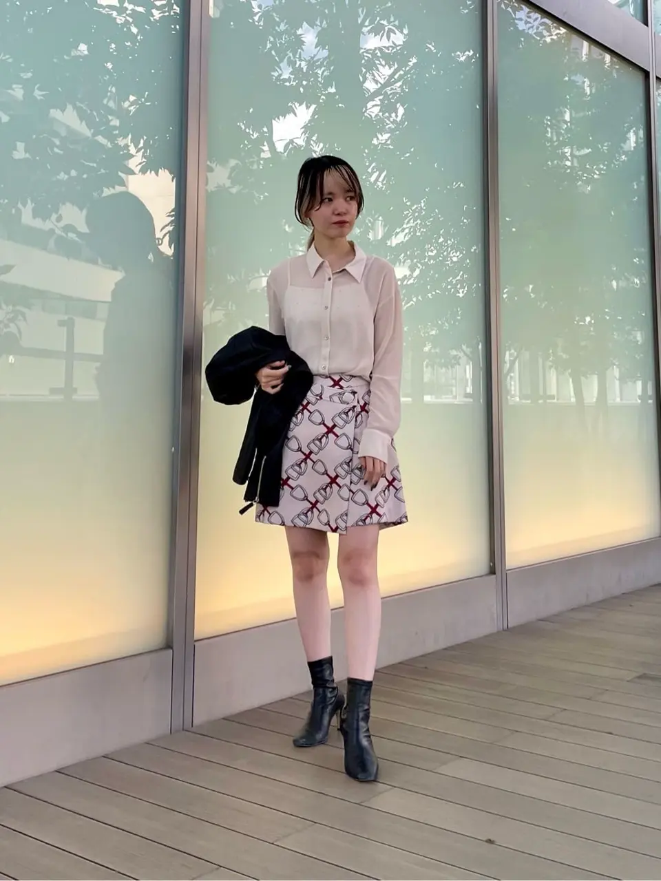 ORIGINATED IN GRACE CONTINENTAL 三浦　芙優 コーディネート画像