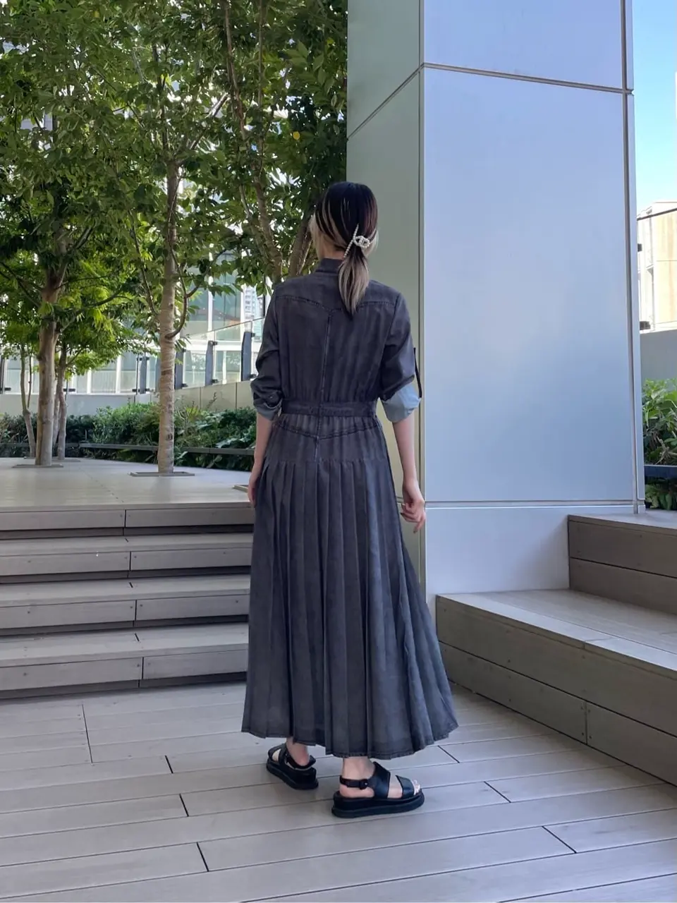 ORIGINATED IN GRACE CONTINENTAL 三浦　芙優 コーディネート画像