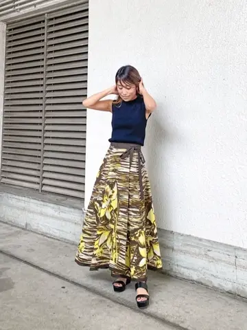 ORIGINATED IN GRACE CONTINENTAL yukimi yonee コーディネート画像