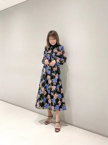 ORIGINATED IN GRACE CONTINENTAL yukimi yonee コーディネート画像