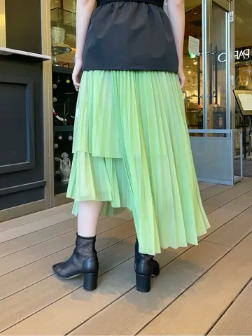 ORIGINATED IN GRACE CONTINENTAL 三浦　芙優 コーディネート画像