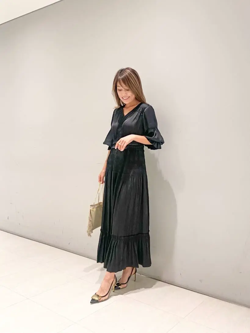 ORIGINATED IN GRACE CONTINENTAL yukimi yonee コーディネート画像