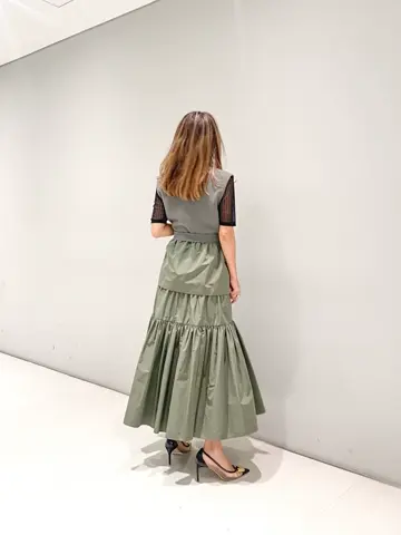 ORIGINATED IN GRACE CONTINENTAL yukimi yonee コーディネート画像