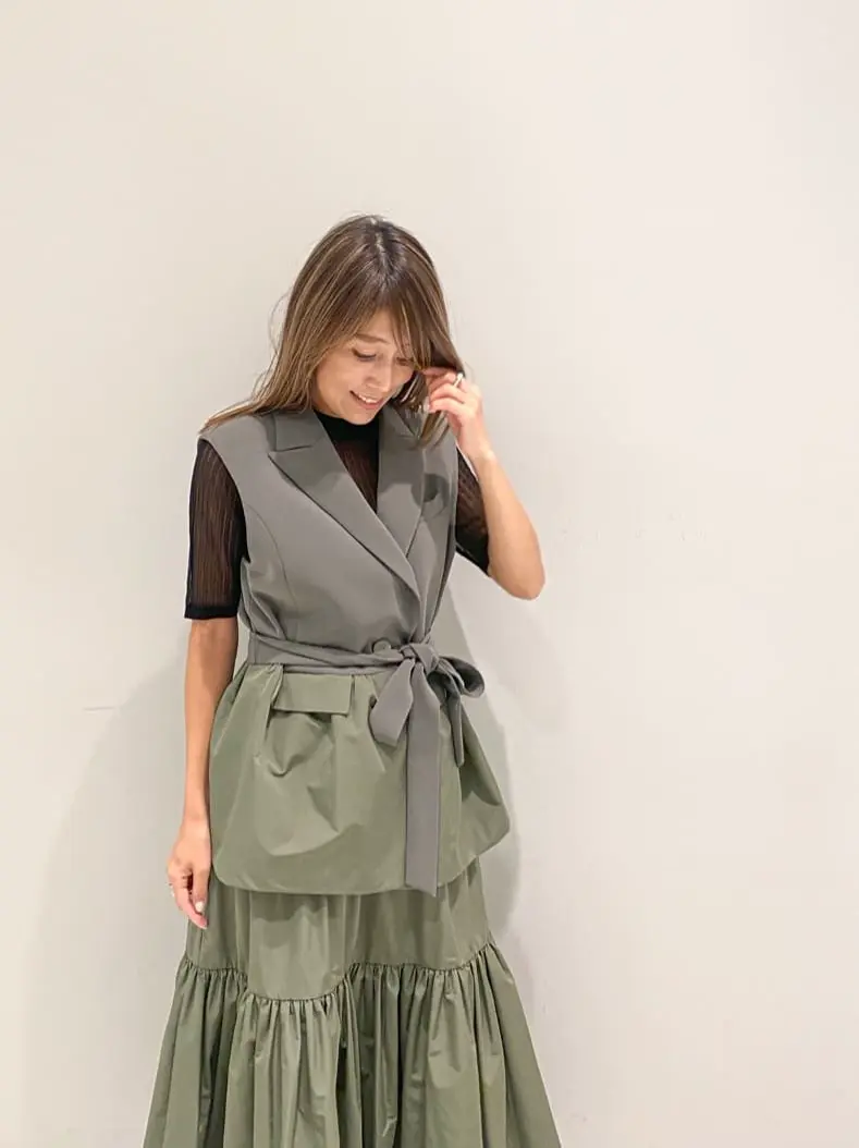 ORIGINATED IN GRACE CONTINENTAL yukimi yonee コーディネート画像