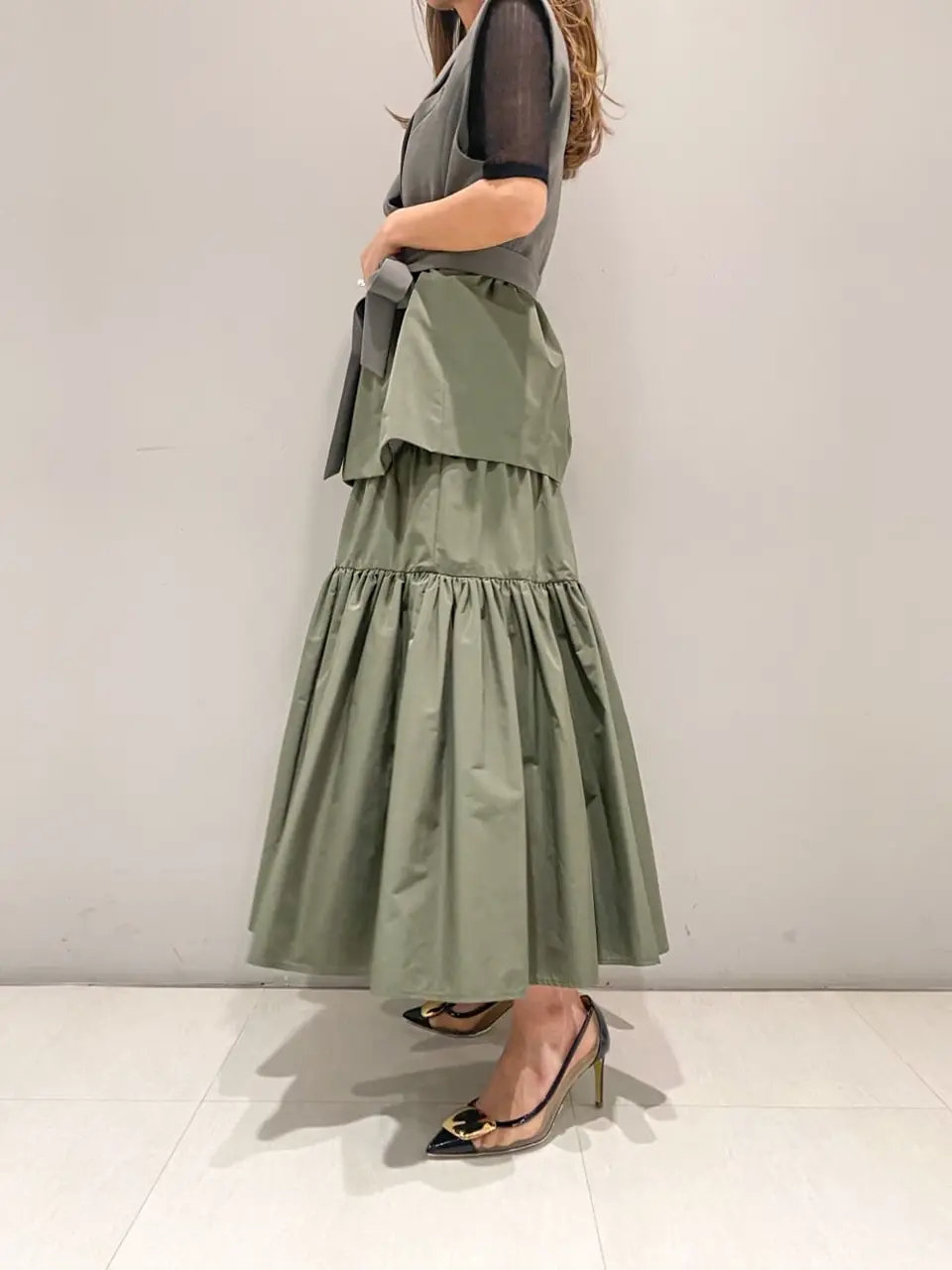 ORIGINATED IN GRACE CONTINENTAL yukimi yonee コーディネート画像