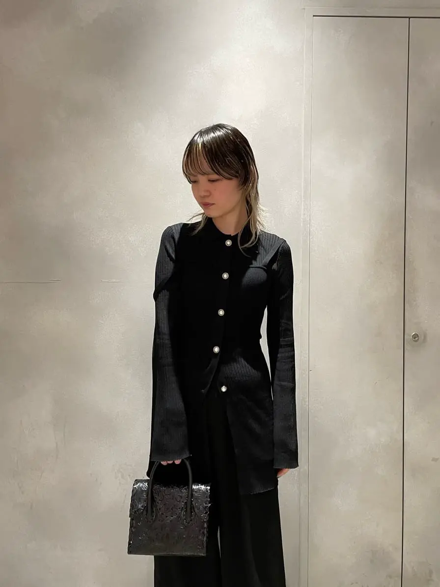 ORIGINATED IN GRACE CONTINENTAL 三浦　芙優 コーディネート画像