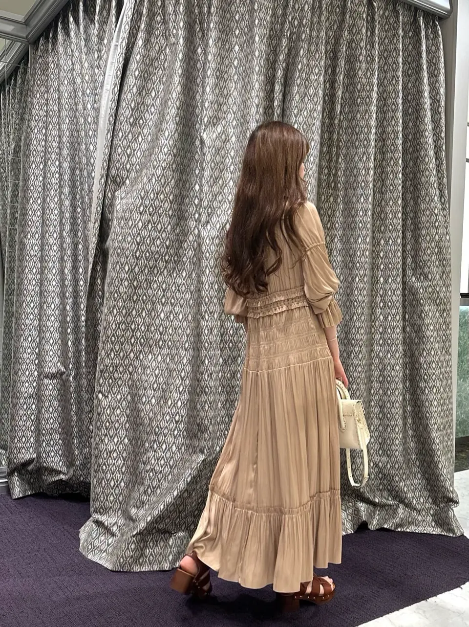 ORIGINATED IN GRACE CONTINENTAL Kaho コーディネート画像