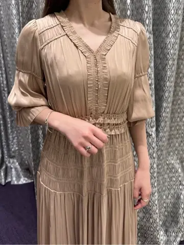 ORIGINATED IN GRACE CONTINENTAL Kaho コーディネート画像