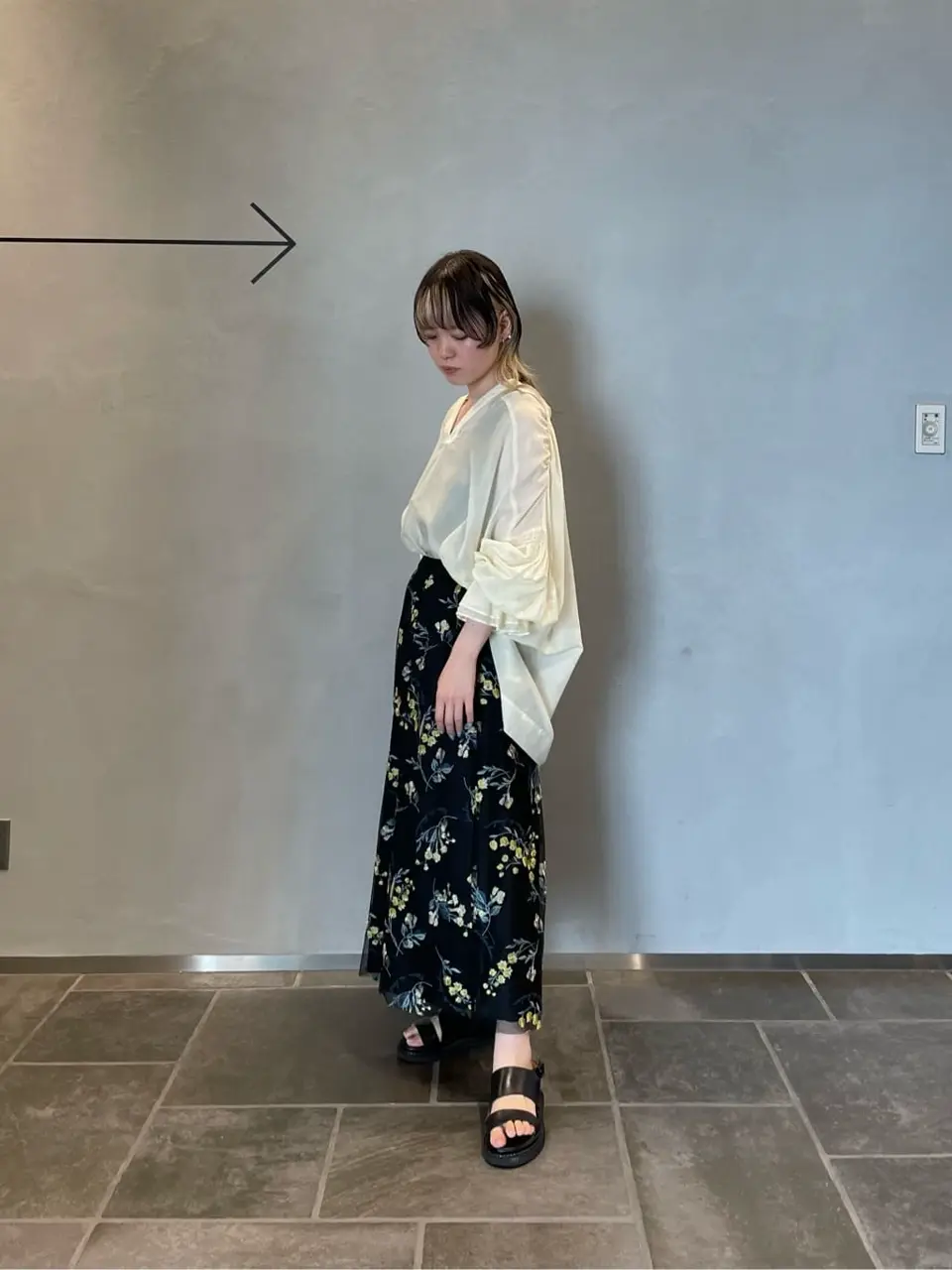 ORIGINATED IN GRACE CONTINENTAL 三浦　芙優 コーディネート画像