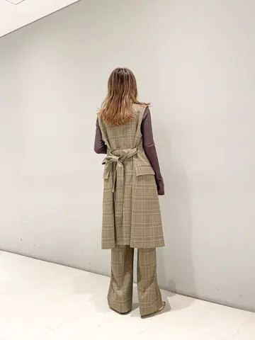 ORIGINATED IN GRACE CONTINENTAL yukimi yonee コーディネート画像