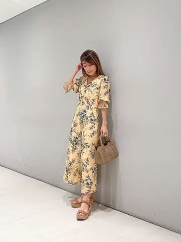 ORIGINATED IN GRACE CONTINENTAL yukimi yonee コーディネート画像