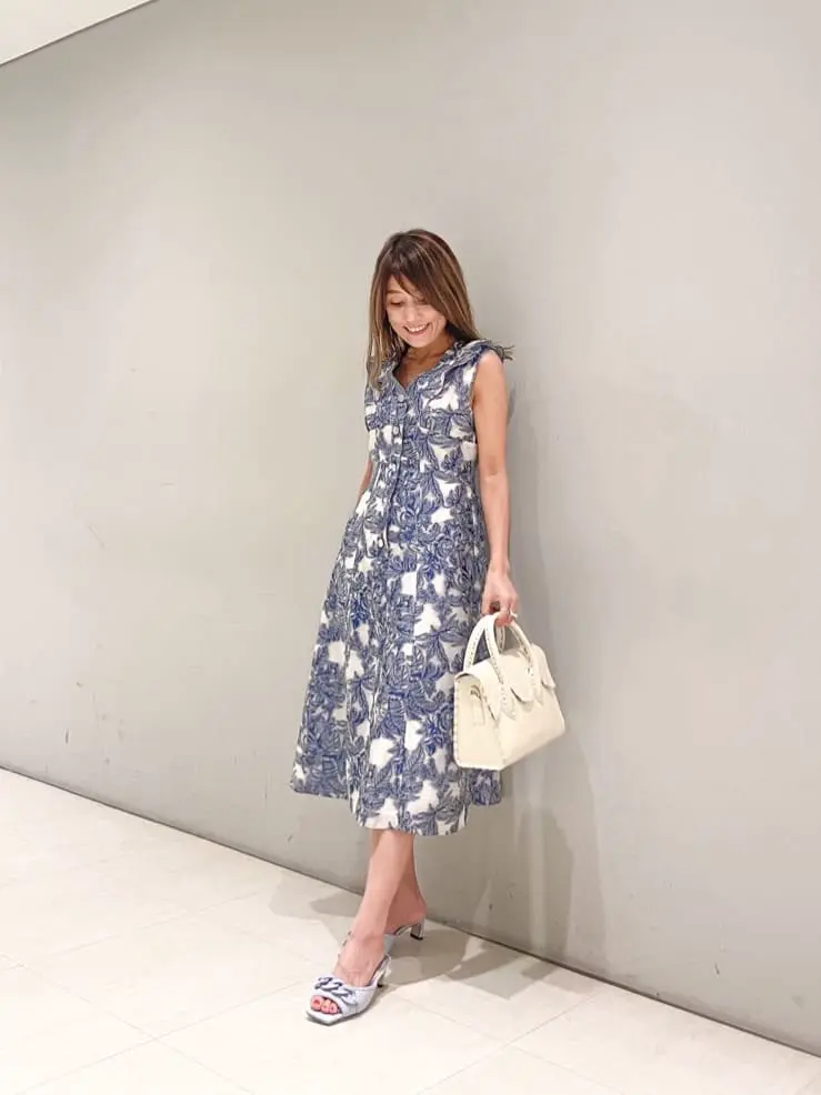 ORIGINATED IN GRACE CONTINENTAL yukimi yonee コーディネート画像