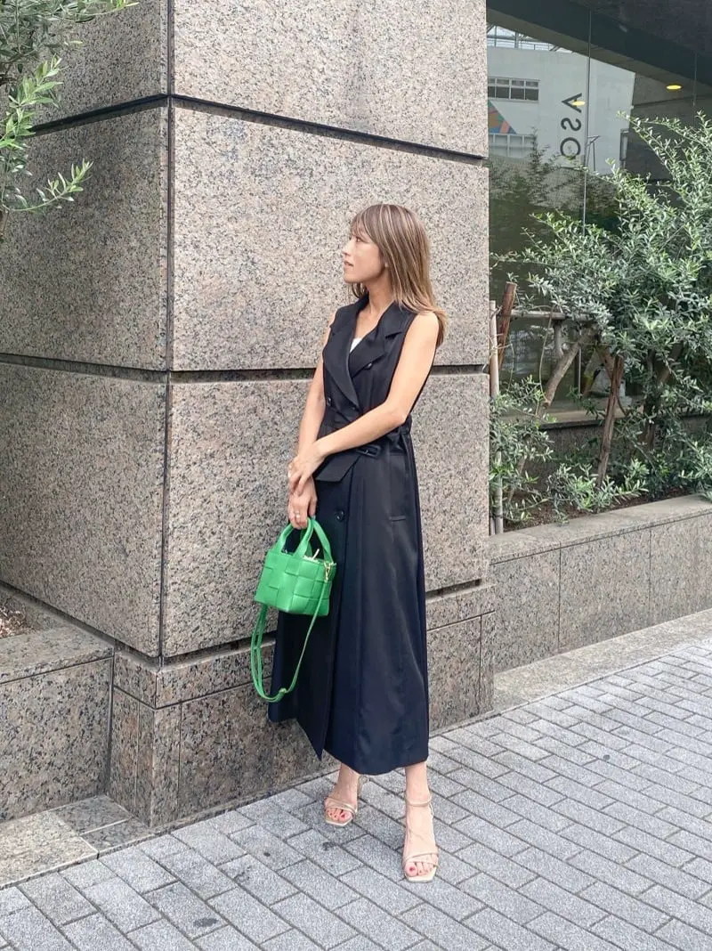 ORIGINATED IN GRACE CONTINENTAL yukimi yonee コーディネート画像