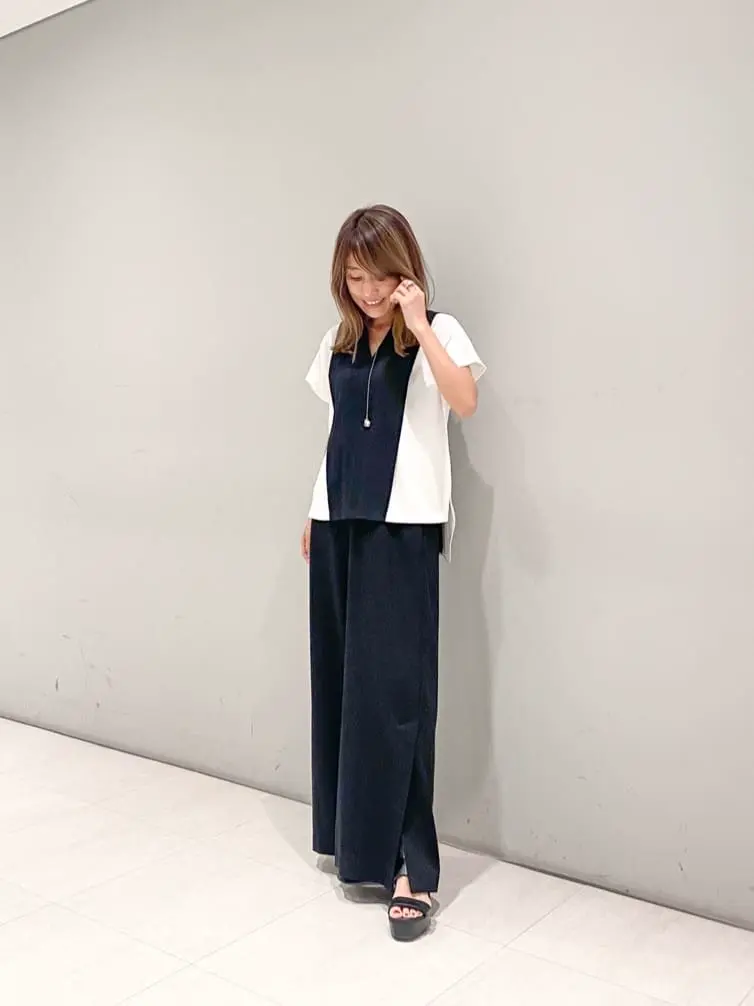 ORIGINATED IN GRACE CONTINENTAL yukimi yonee コーディネート画像