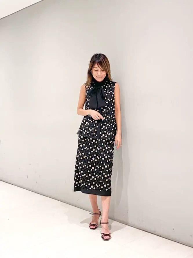 ORIGINATED IN GRACE CONTINENTAL yukimi yonee コーディネート画像