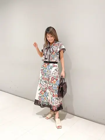 ORIGINATED IN GRACE CONTINENTAL yukimi yonee コーディネート画像