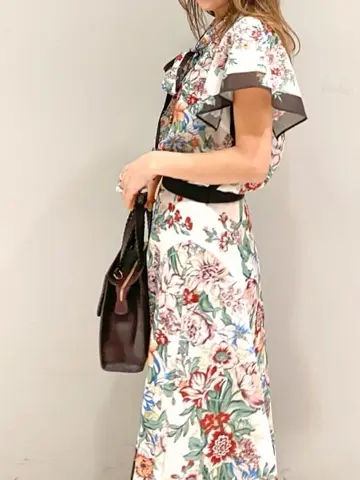 ORIGINATED IN GRACE CONTINENTAL yukimi yonee コーディネート画像