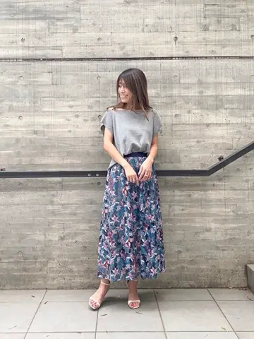 ORIGINATED IN GRACE CONTINENTAL yukimi yonee コーディネート画像