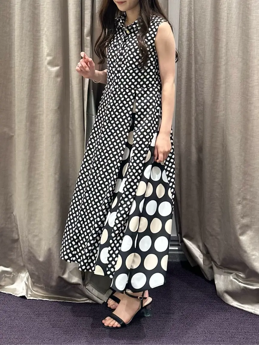 ORIGINATED IN GRACE CONTINENTAL Kaho コーディネート画像