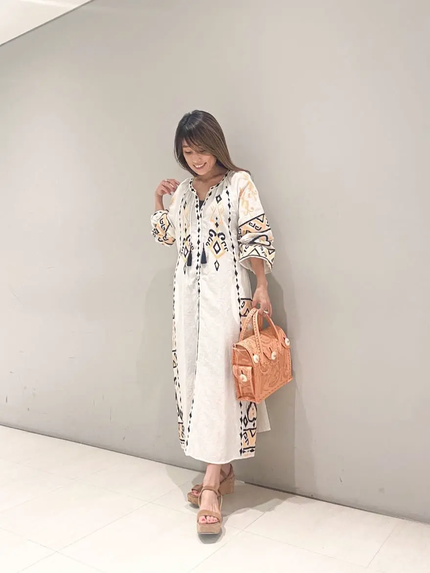 ORIGINATED IN GRACE CONTINENTAL yukimi yonee コーディネート画像