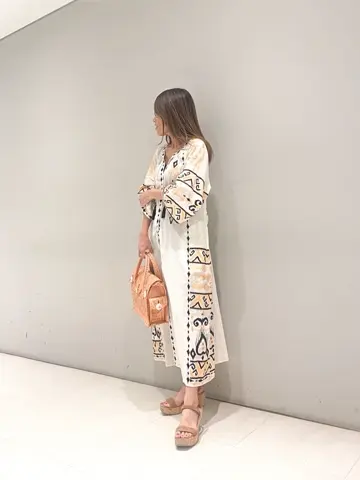 ORIGINATED IN GRACE CONTINENTAL yukimi yonee コーディネート画像