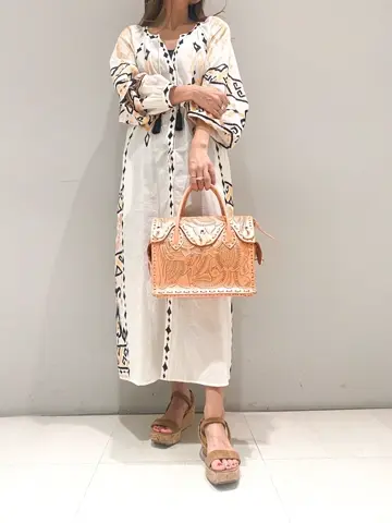 ORIGINATED IN GRACE CONTINENTAL yukimi yonee コーディネート画像