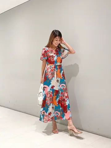 ORIGINATED IN GRACE CONTINENTAL yukimi yonee コーディネート画像