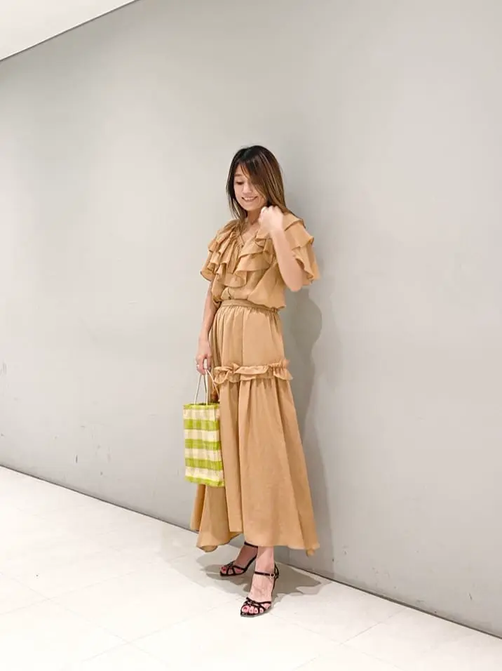 ORIGINATED IN GRACE CONTINENTAL yukimi yonee コーディネート画像