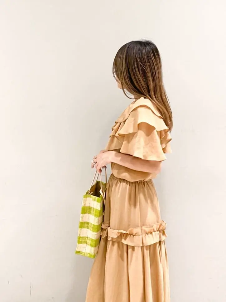 ORIGINATED IN GRACE CONTINENTAL yukimi yonee コーディネート画像