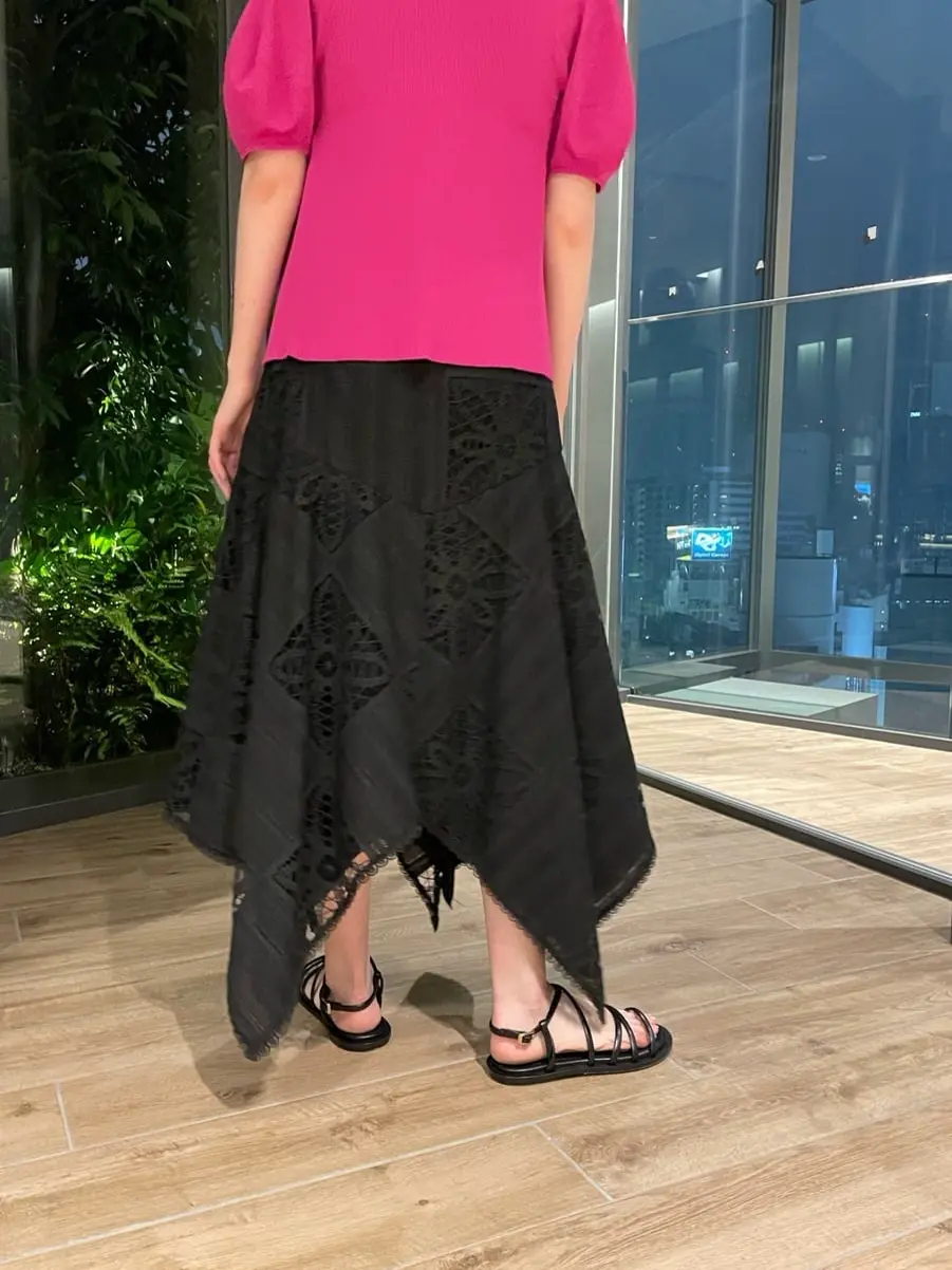 ORIGINATED IN GRACE CONTINENTAL 三浦　芙優 コーディネート画像