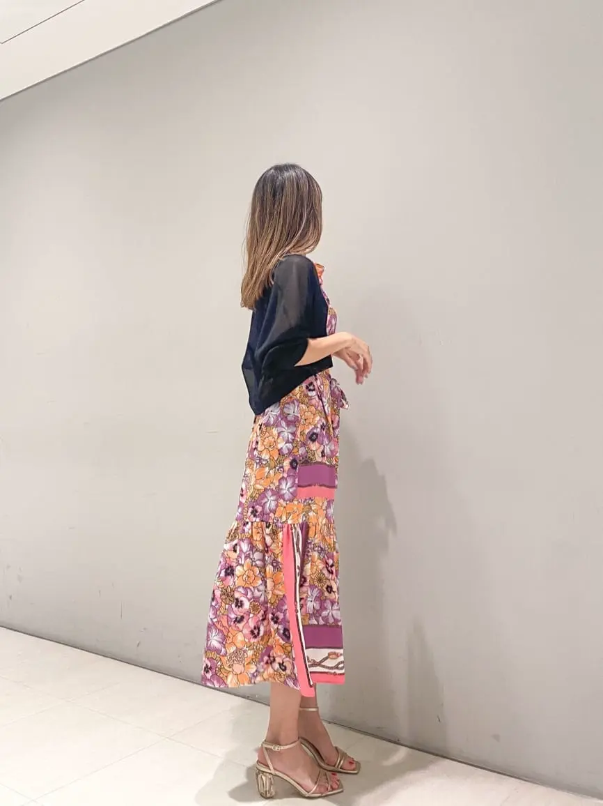 ORIGINATED IN GRACE CONTINENTAL yukimi yonee コーディネート画像