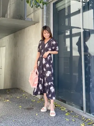 ORIGINATED IN GRACE CONTINENTAL yukimi yonee コーディネート画像