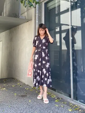 ORIGINATED IN GRACE CONTINENTAL yukimi yonee コーディネート画像