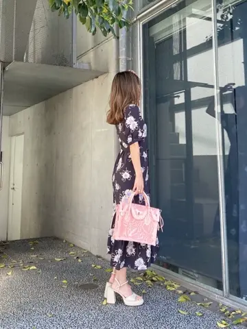 ORIGINATED IN GRACE CONTINENTAL yukimi yonee コーディネート画像