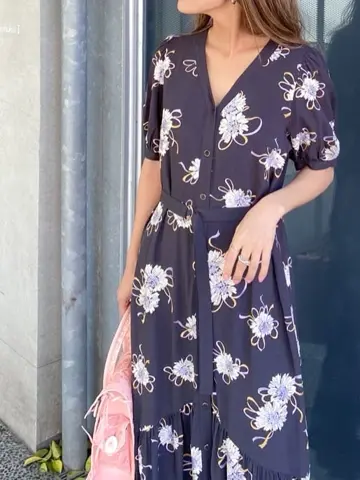 ORIGINATED IN GRACE CONTINENTAL yukimi yonee コーディネート画像