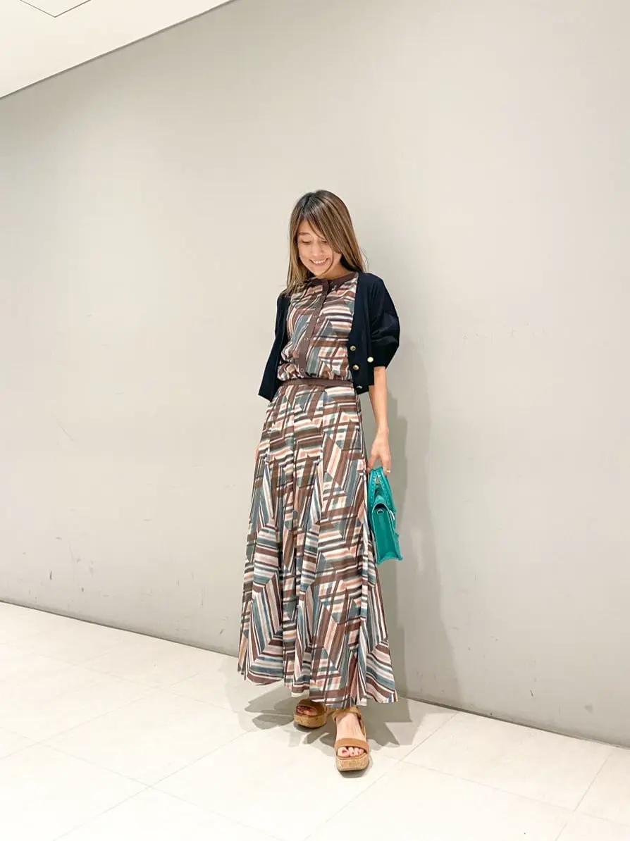 ORIGINATED IN GRACE CONTINENTAL yukimi yonee コーディネート画像