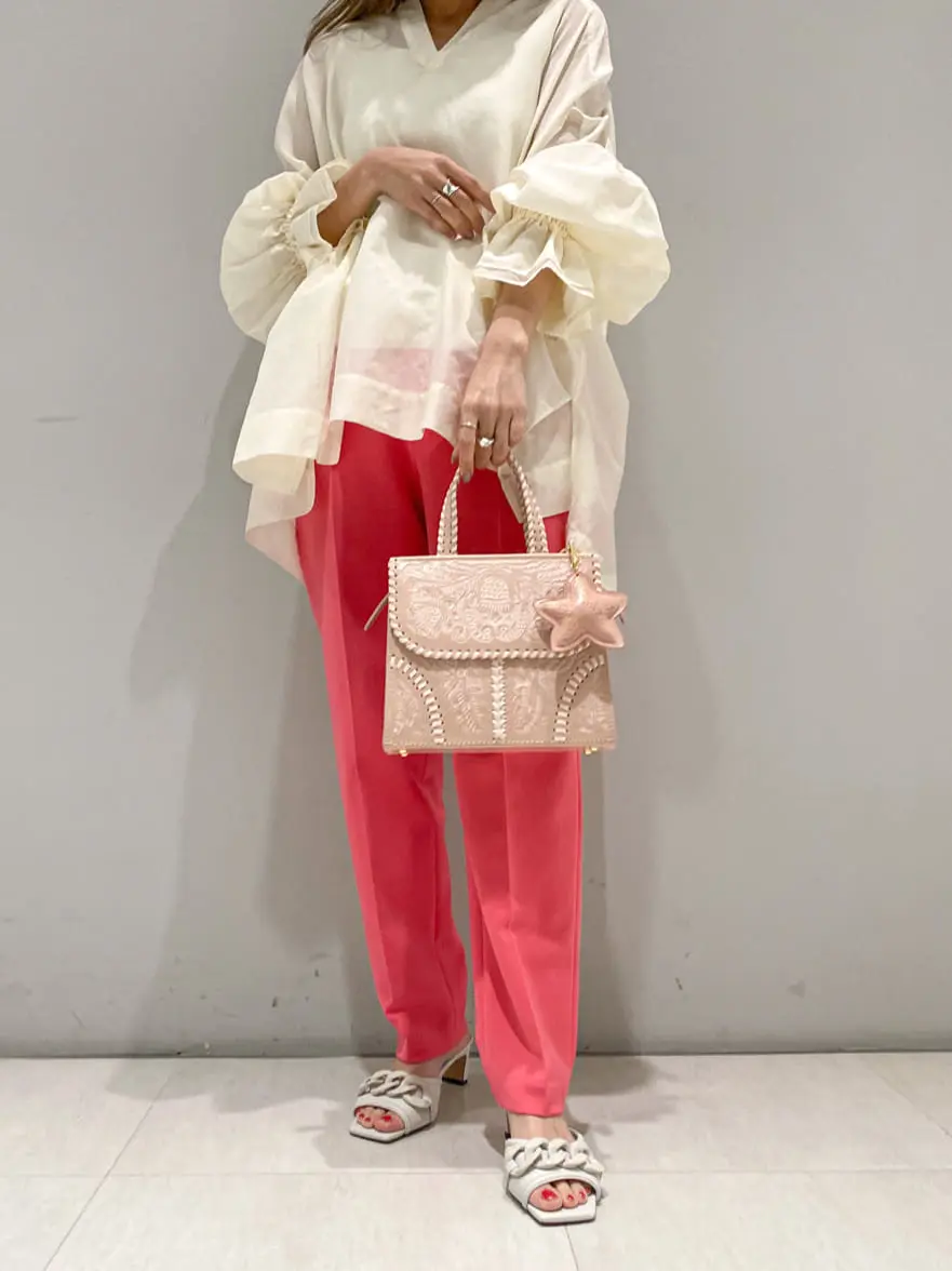 ORIGINATED IN GRACE CONTINENTAL yukimi yonee コーディネート画像