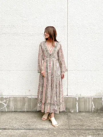 ORIGINATED IN GRACE CONTINENTAL yukimi yonee コーディネート画像