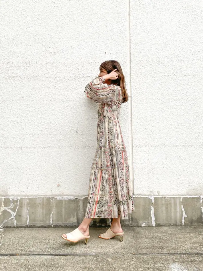 ORIGINATED IN GRACE CONTINENTAL yukimi yonee コーディネート画像