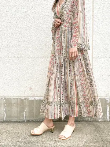 ORIGINATED IN GRACE CONTINENTAL yukimi yonee コーディネート画像